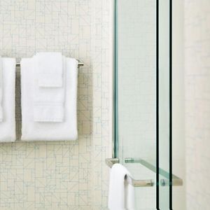 Queen Suite